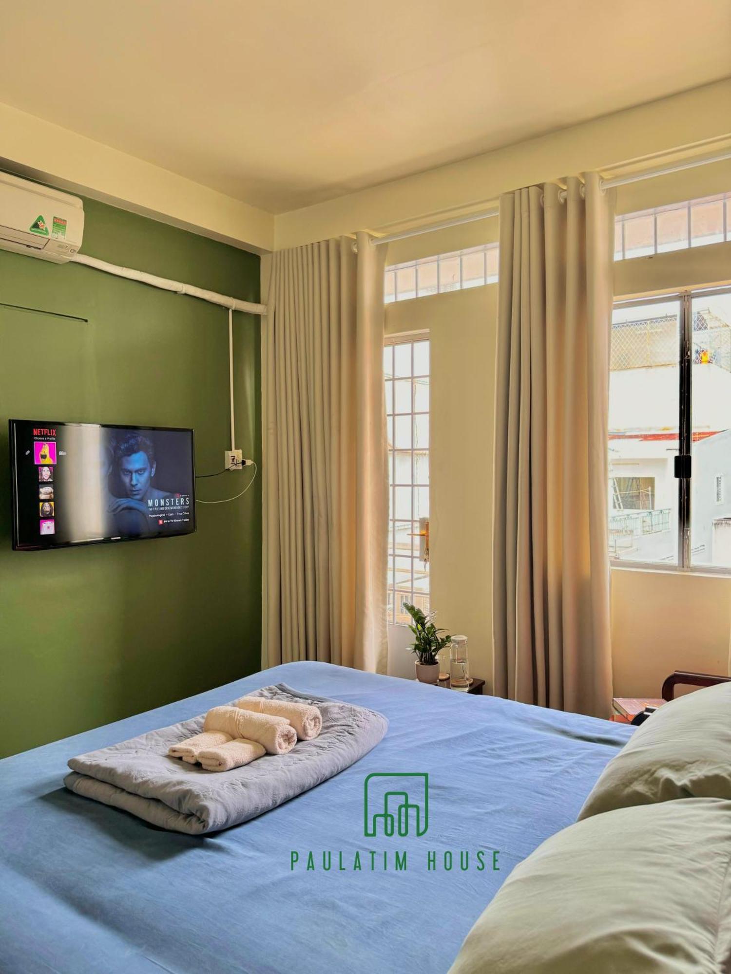 Paulatim House Saigon Hotel Ho Chi Minh City Exterior photo