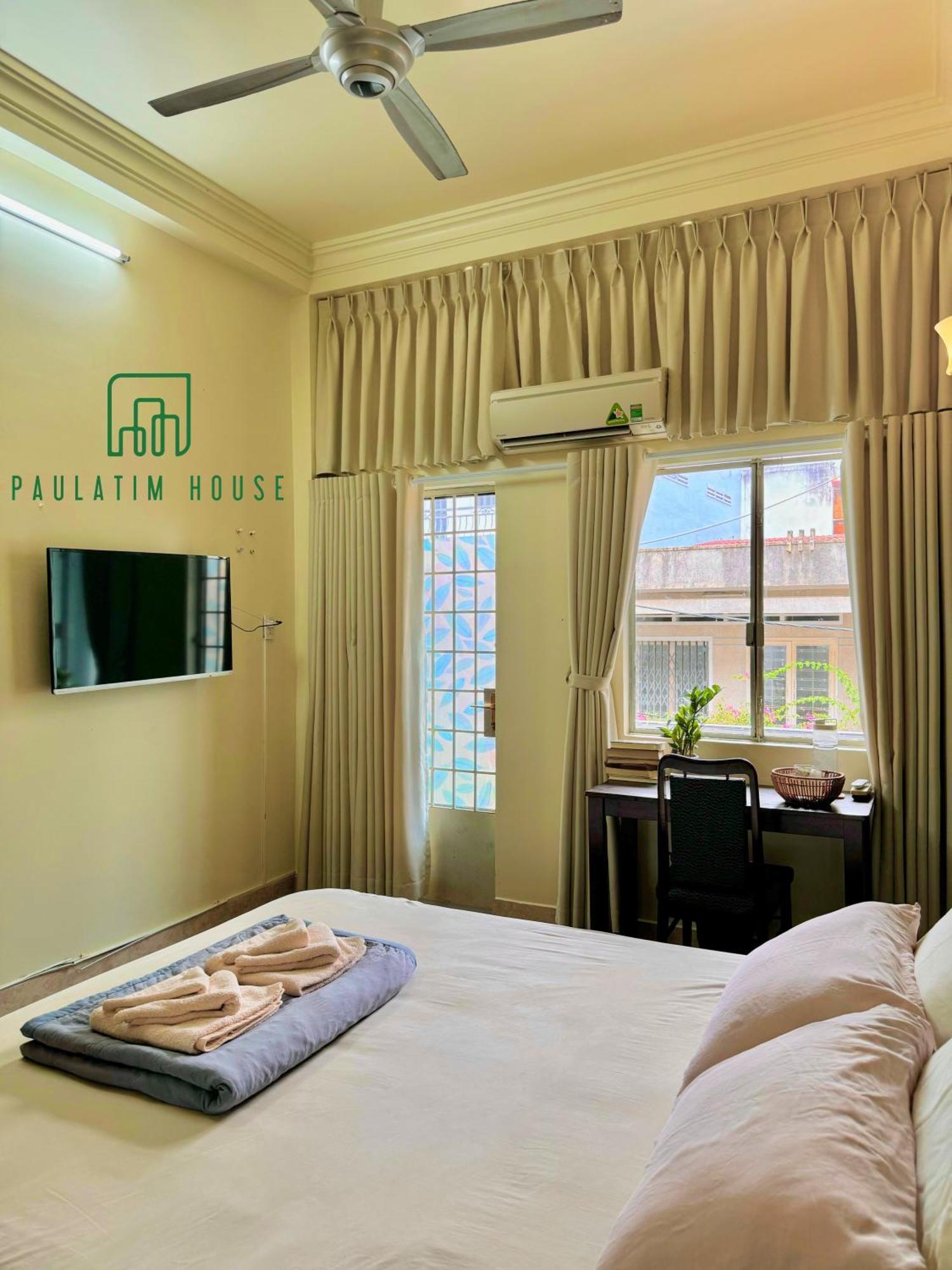 Paulatim House Saigon Hotel Ho Chi Minh City Exterior photo